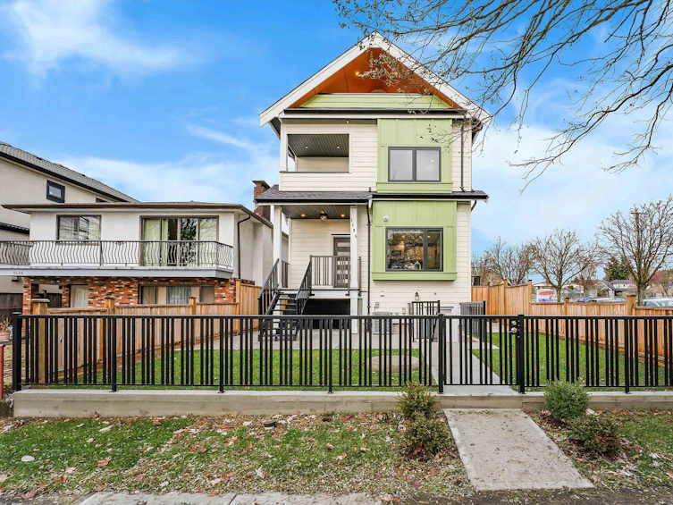 3495 Franklin Street, Vancouver, BC, V5K 1Y4