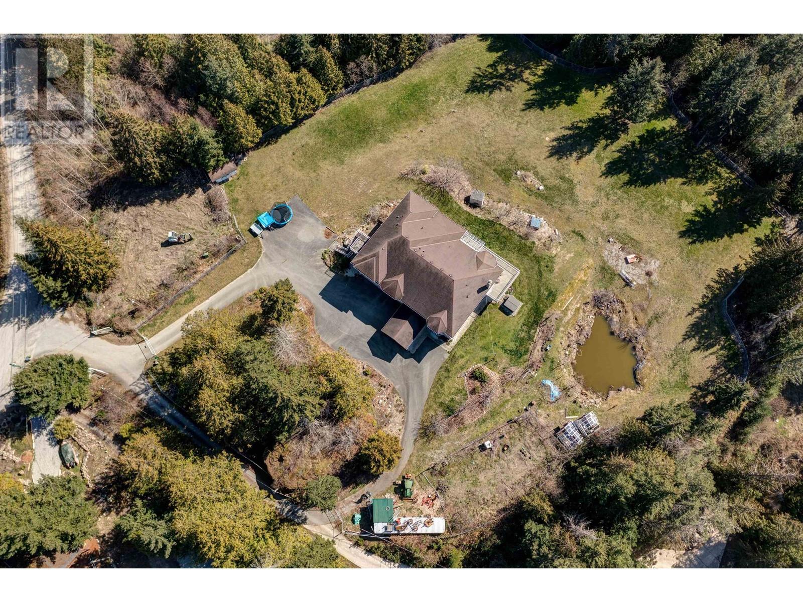 7967 Ravens Cry Road, Halfmoon Bay, BC, V7Z 1C2