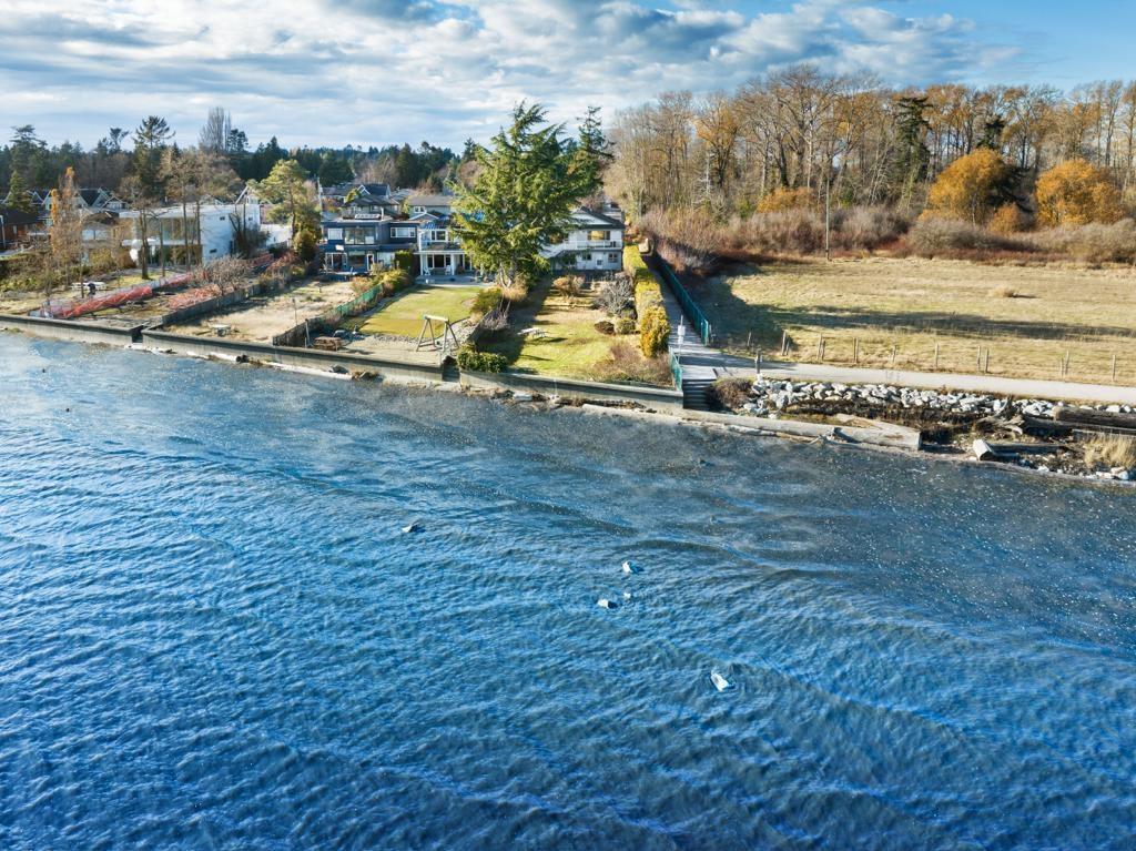 1752 Beach Grove Road, Delta, BC, V4L 1P3