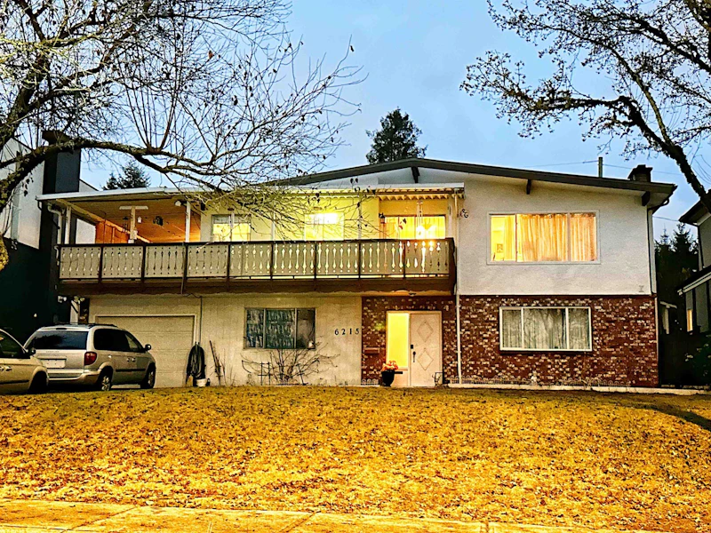 6215 Grant Street, Burnaby BC V5B 2K7