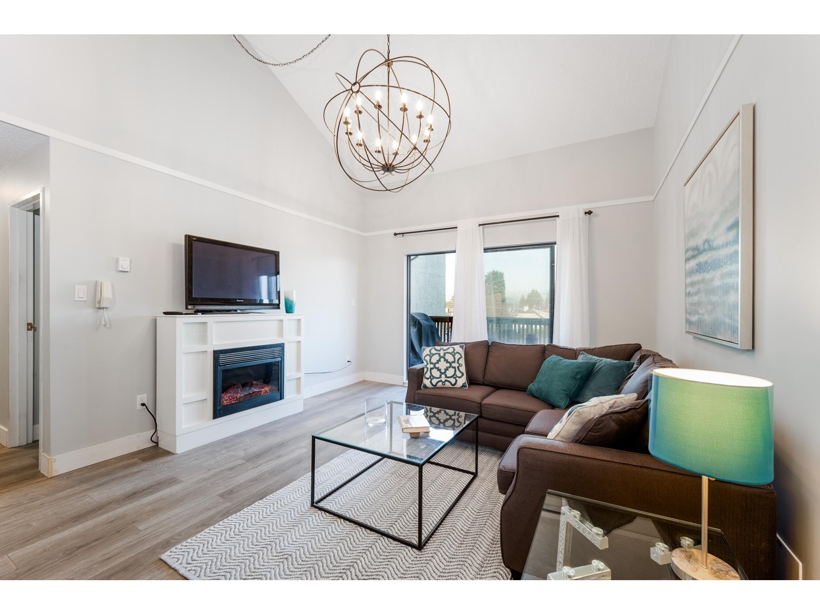 223-1202 London Street, New Westminster, BC, V3M 5Z6