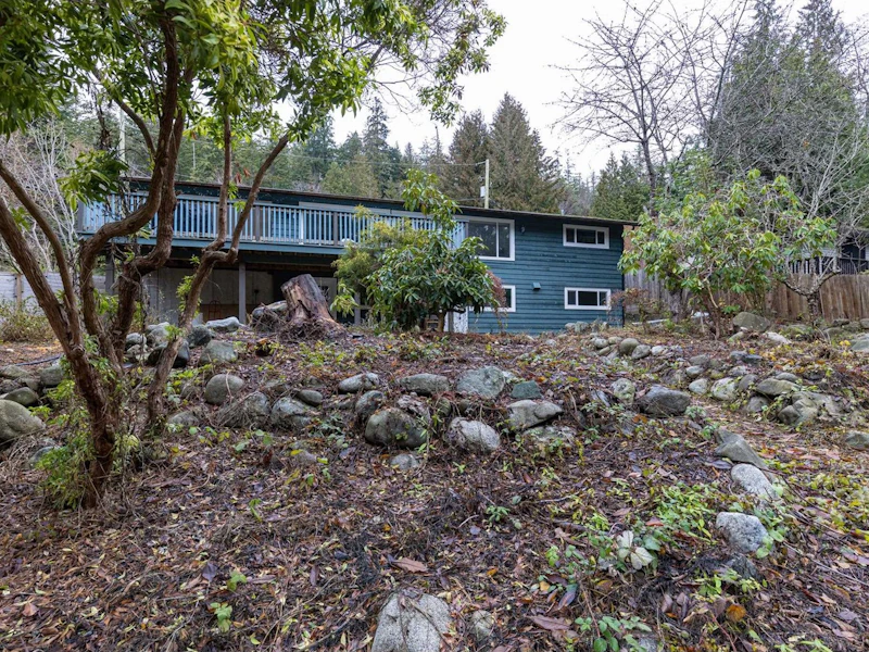 5534 Leanne Road, Secret Cove BC