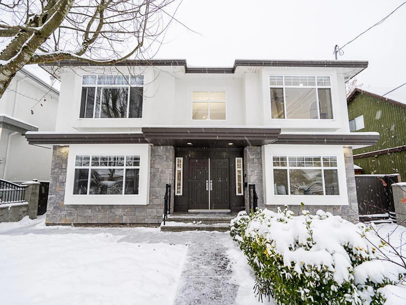 7529 Davies Street, Burnaby BC V3N 3H2