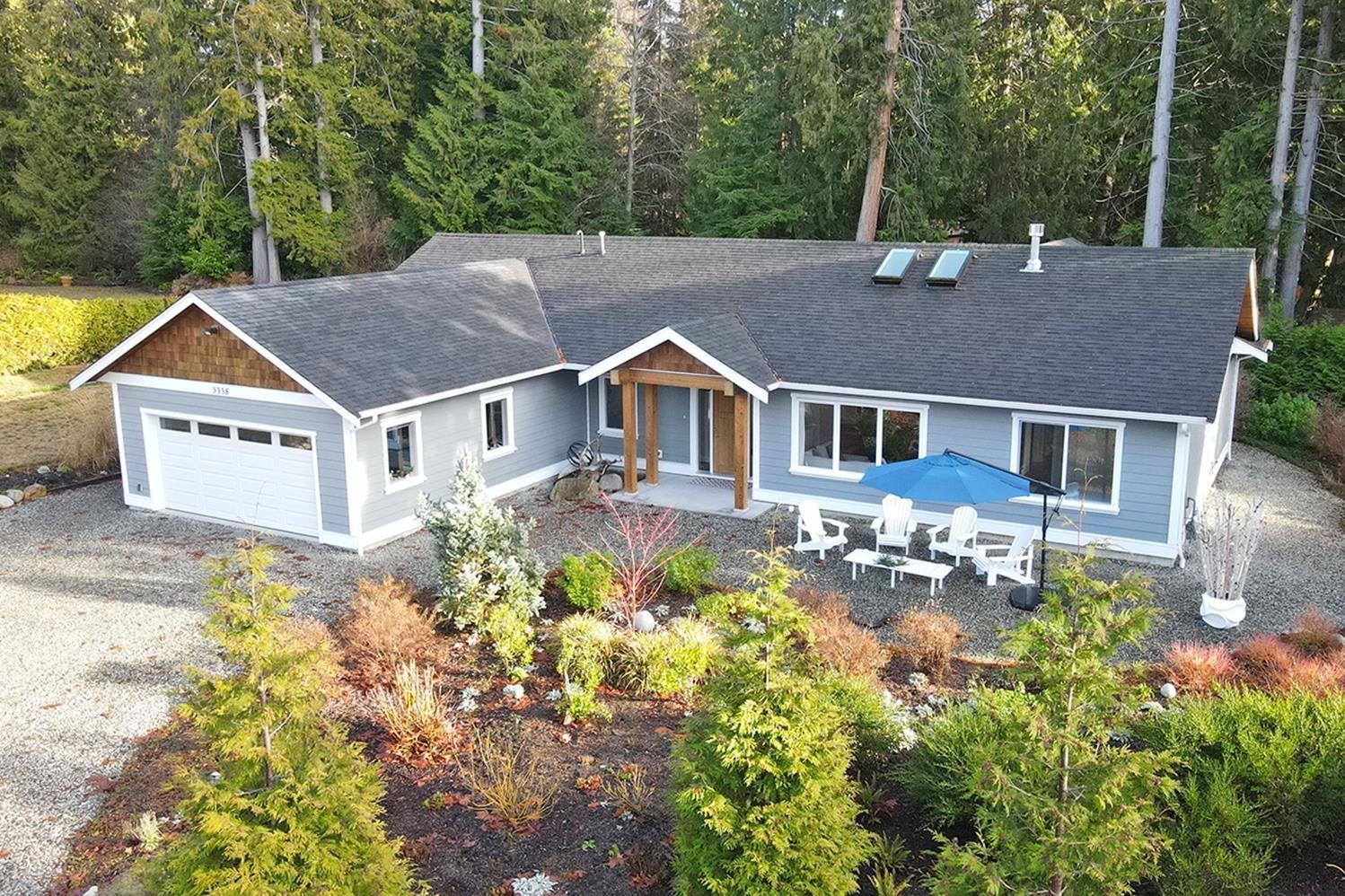 3338 Beach Avenue, Roberts Creek, BC, V0N 2W2