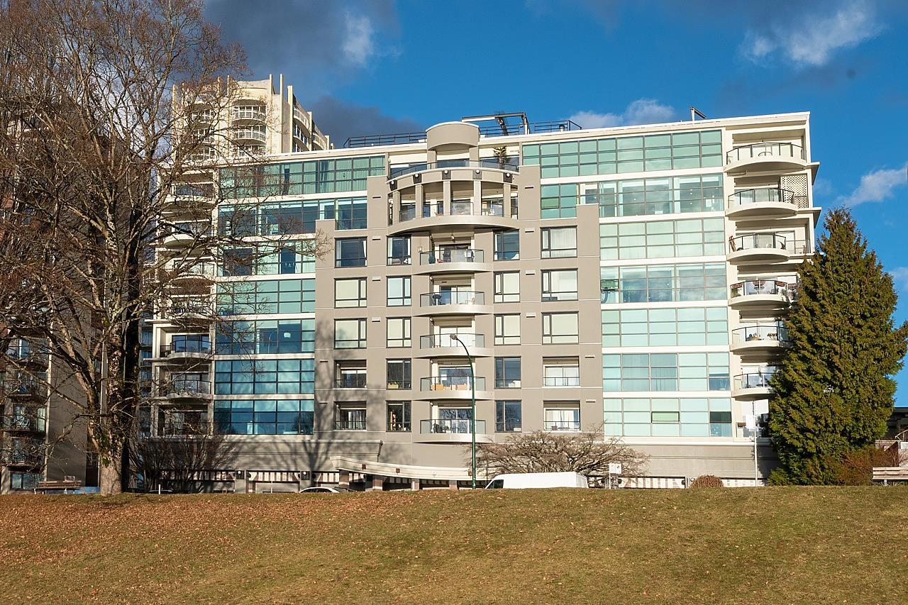 803-1233 Beach Avenue, Vancouver, BC, V6E 1V4