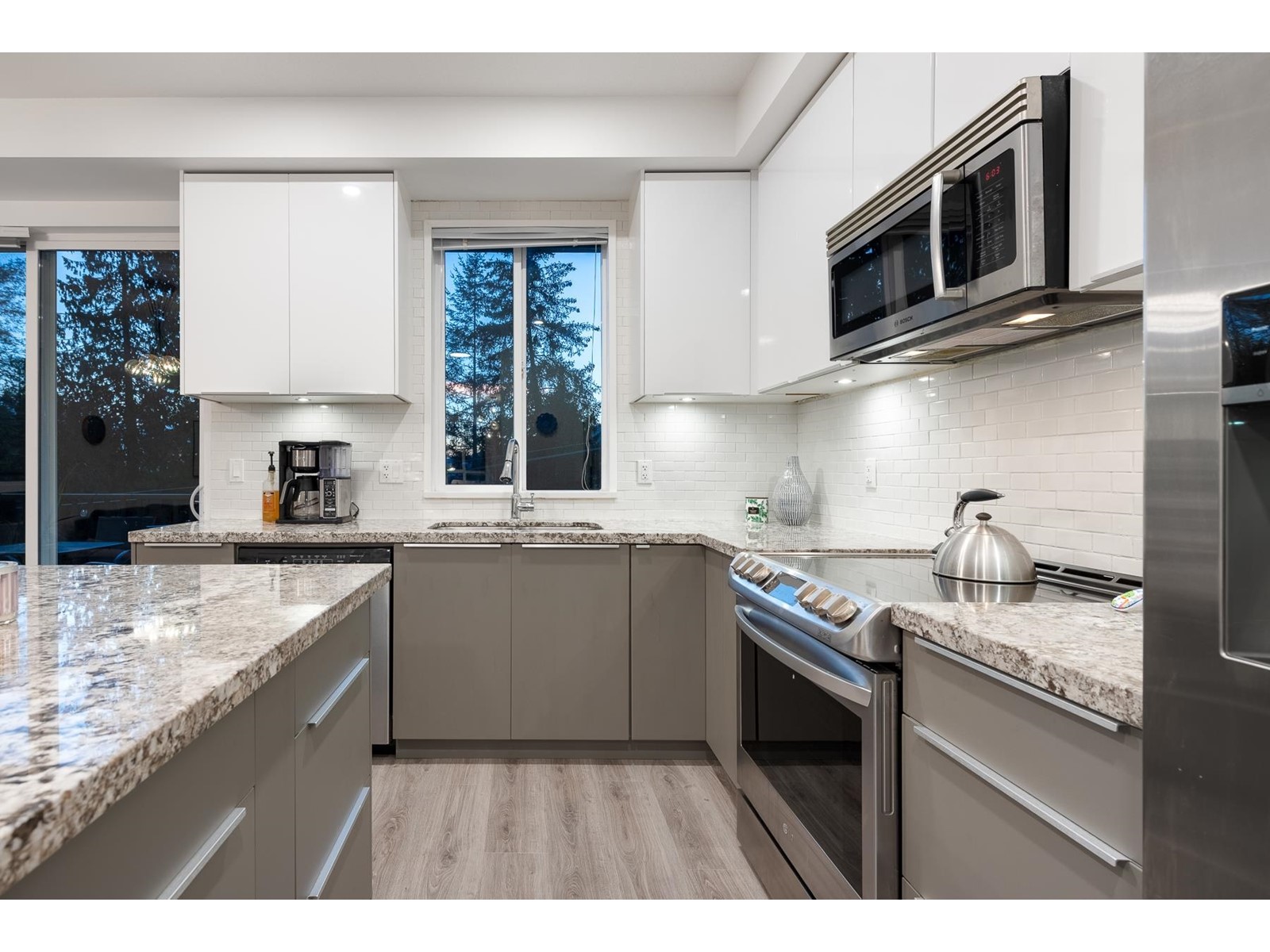 121-1480 Southview Street, Coquitlam, BC, V3E 0G5