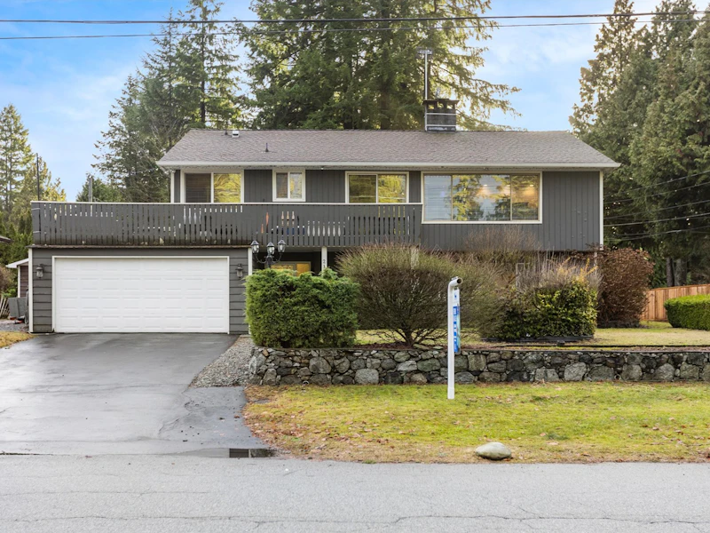 2134 Lamprey Drive, Port Coquitlam BC V3C 1K2