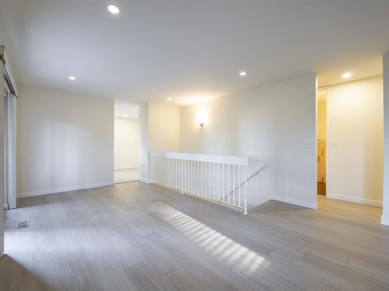 2980 Cape Court, Coquitlam BC V3C 3Y7