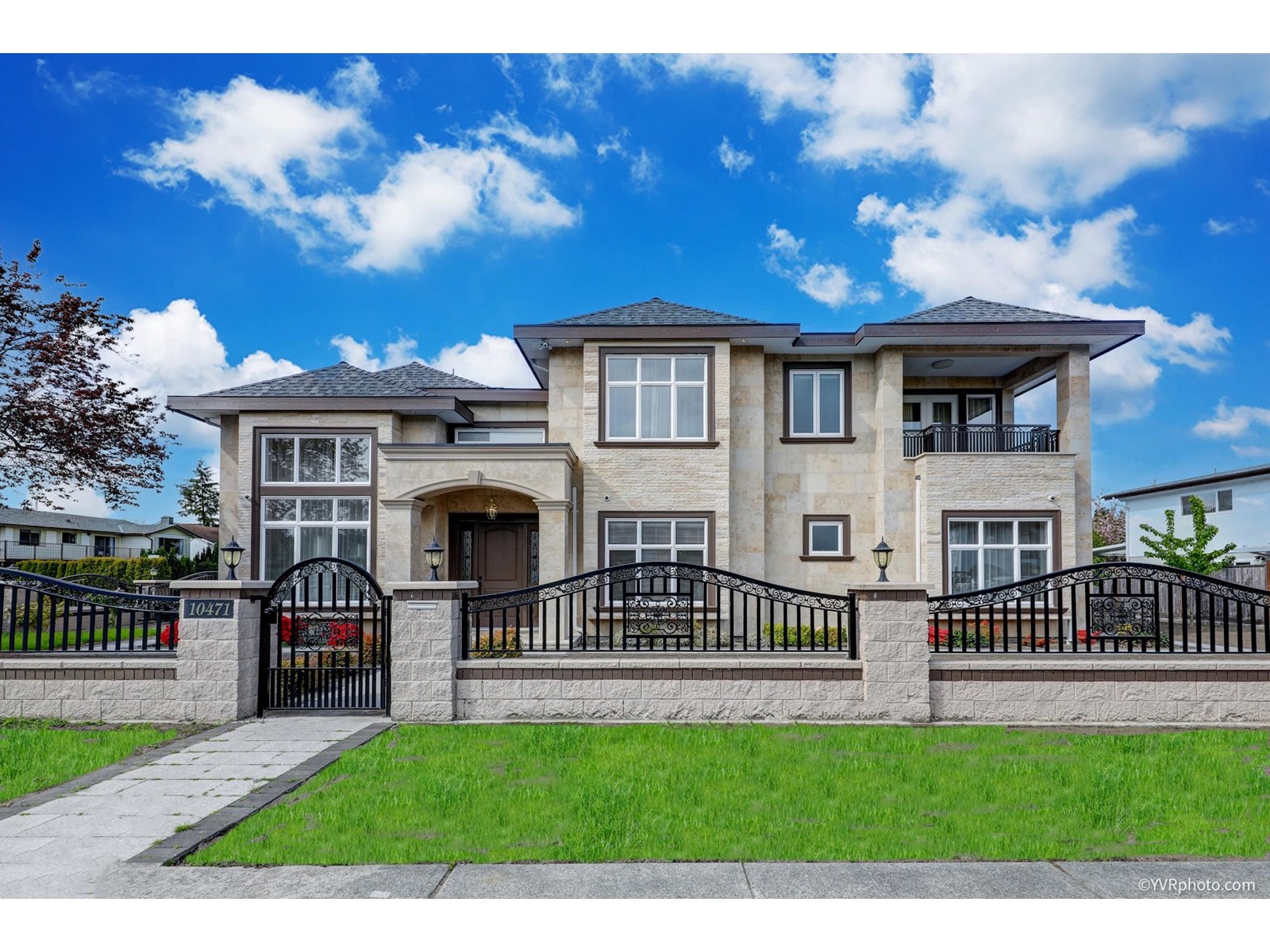 10471 Agassiz Court, Richmond, BC, V7A 4K3