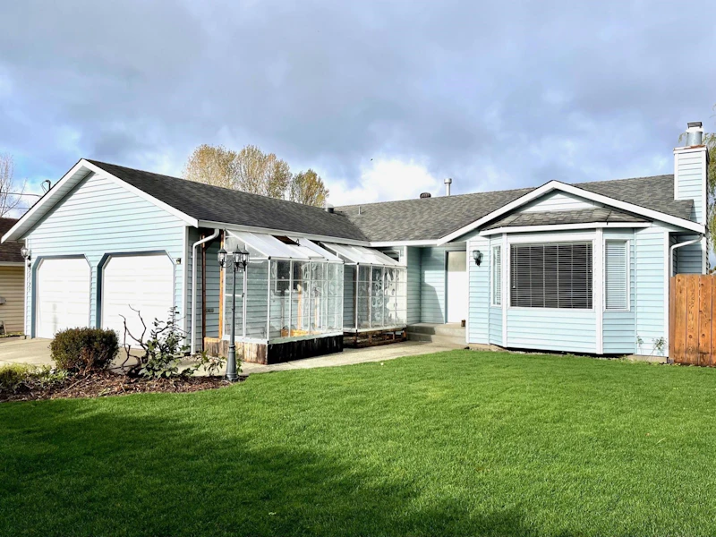 20125 Ospring Street, Maple Ridge BC V2X 0G4