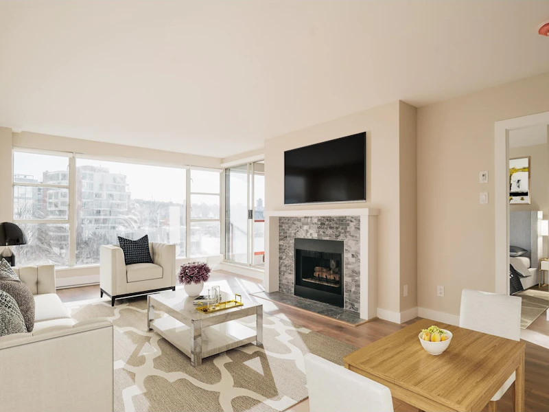 405 - 1008 Beach Avenue, Vancouver BC V6E 1T7