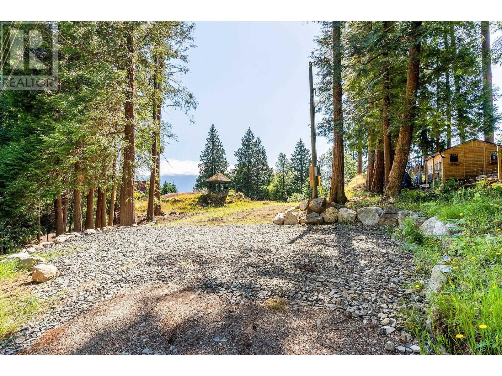 279 Jason Road, Bowen Island, BC, V0N 1G1
