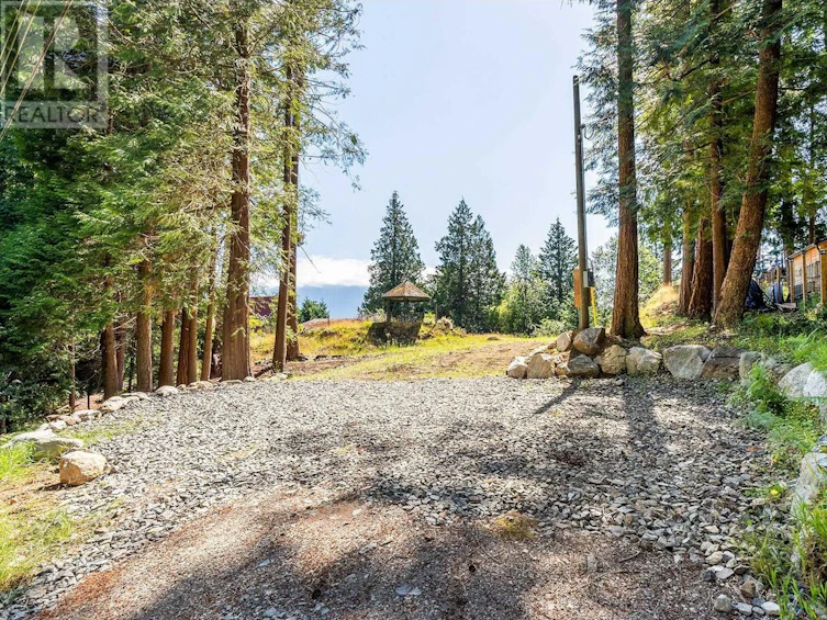 279 Jason Road, Bowen Island, BC, V0N 1G1