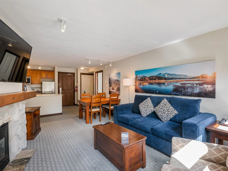352-4899 Painted Cliff Road, Whistler, BC, V8E 1E2