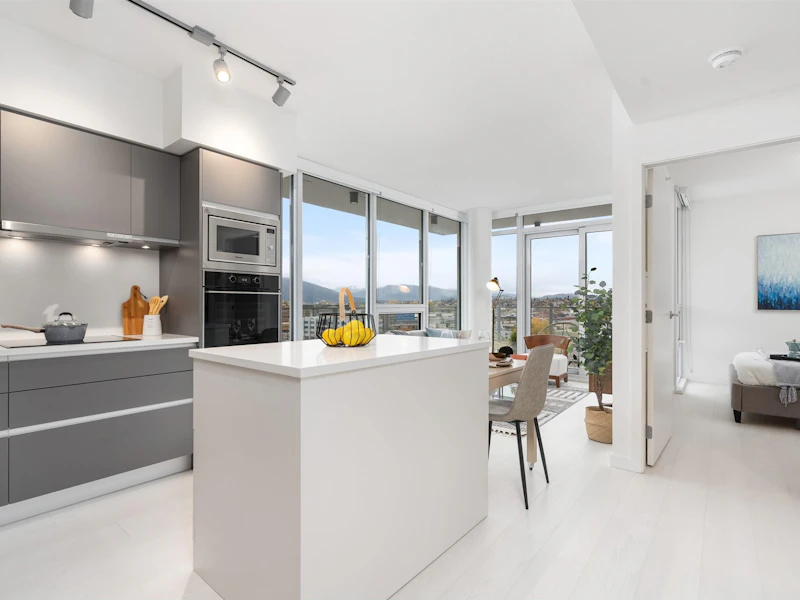 1007 - 180 E 2nd Avenue, Vancouver BC