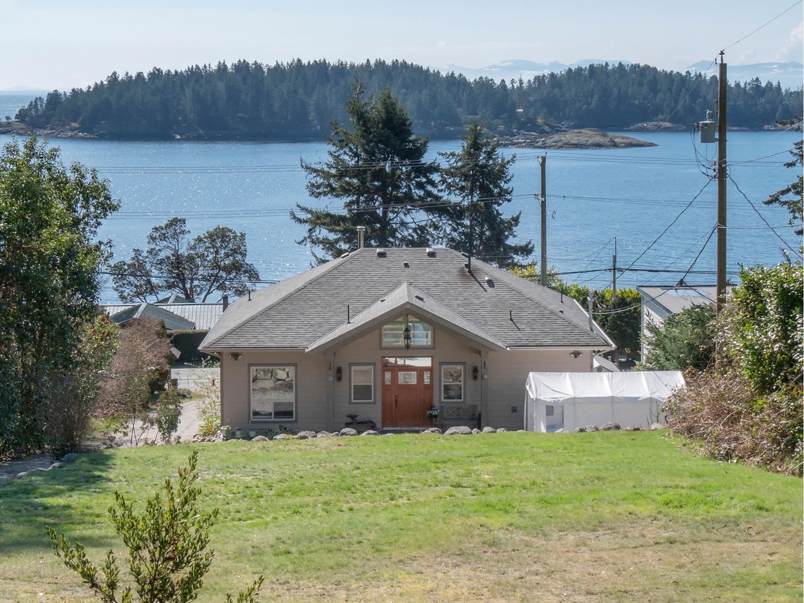 6682 Sunshine Coast Highway, Sechelt, BC, V0N 3A8