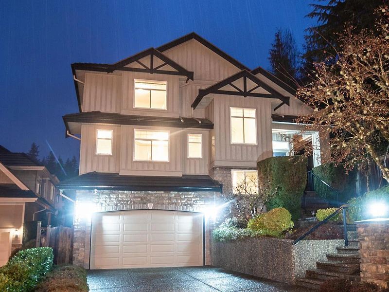 23 Eagle Drive, Port Moody BC V3H 5E7