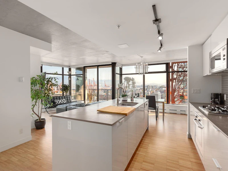 1803 - 128 W Cordova Street, Vancouver BC V6B 0E6