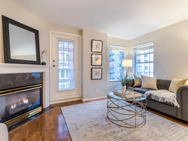 404 - 888 Bute Street, Vancouver BC V6E 1Y5