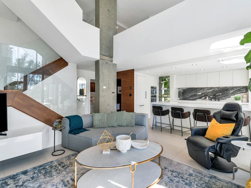 403 - 1236 Bidwell Street, Vancouver BC V6G 2K9