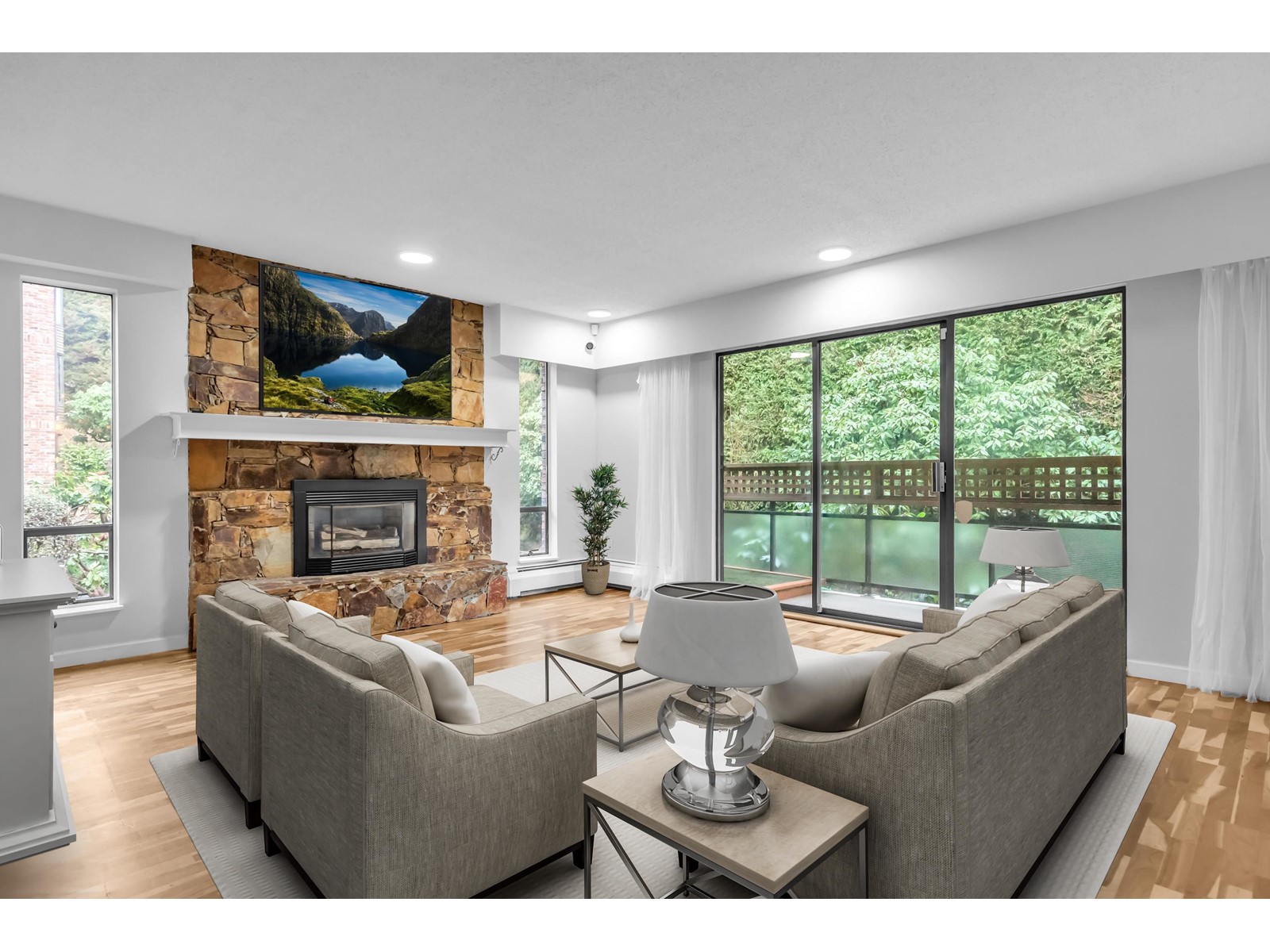 214-2320 West 40th Avenue, Vancouver, BC, V6M 4H6