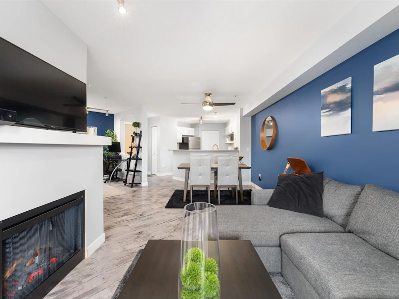 311 - 400 Klahanie Drive, Port Moody BC V3H 5K9