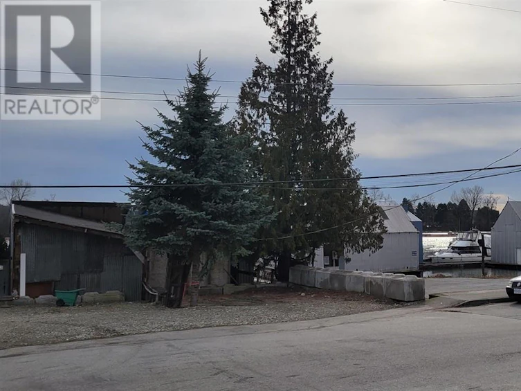 1128 SOUTH South Dyke Road, New Westminster, BC, V3M 5A2 - 5