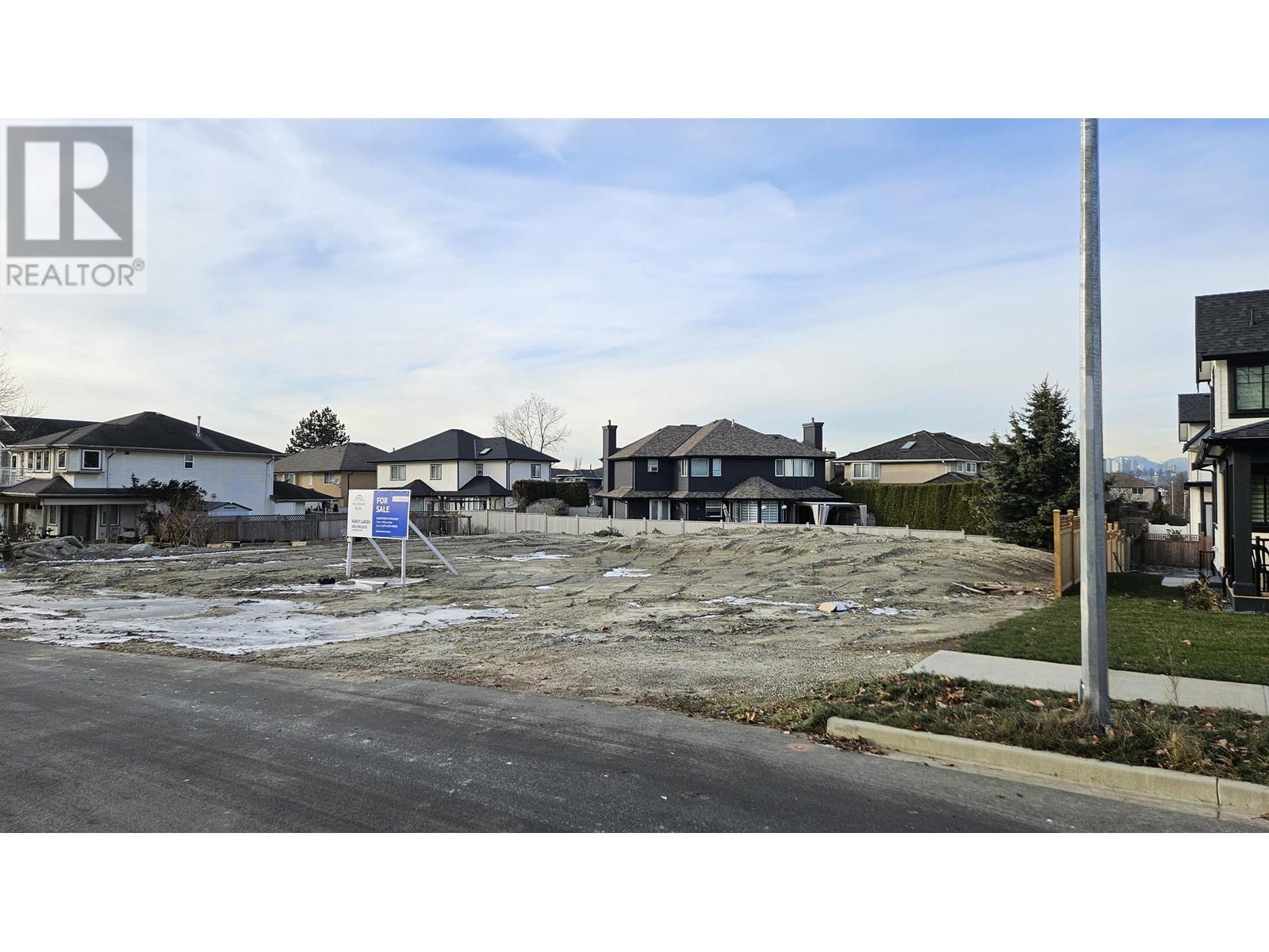 1128 SOUTH South Dyke Road, New Westminster, BC, V3M 5A2 - 11