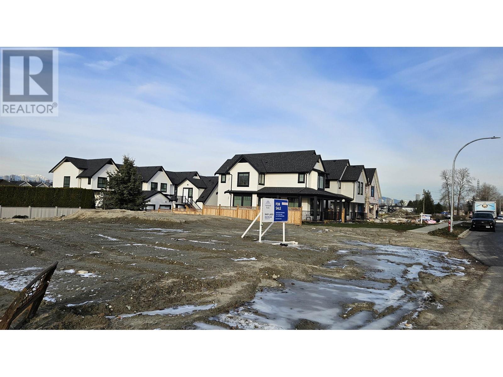 1128 SOUTH South Dyke Road, New Westminster, BC, V3M 5A2 - 12