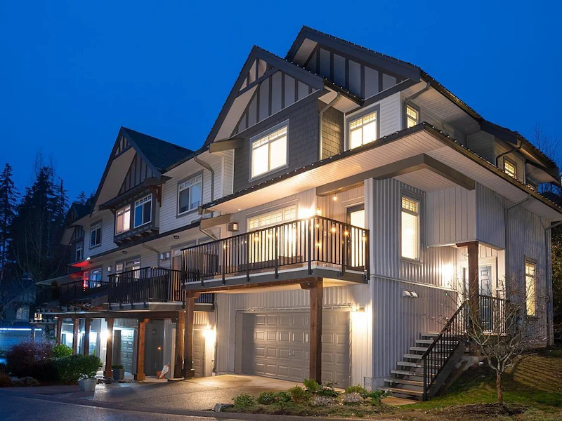 17 - 55 Hawthorn Drive, Port Moody BC V3H 0C5