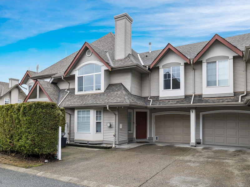 42 - 23085 118th Avenue, Maple Ridge BC V2X 3J7