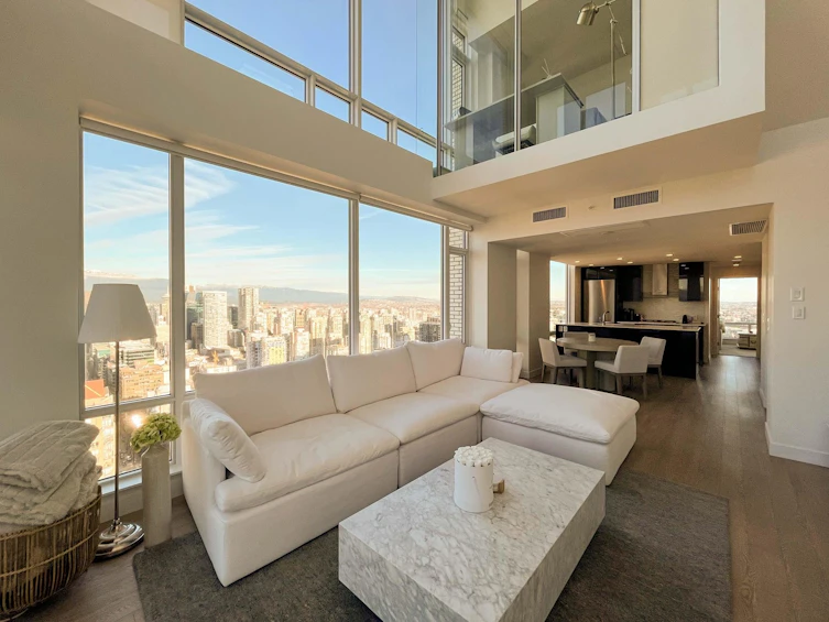 PH01-1283 Howe Street, Vancouver, BC, V6Z 0E3