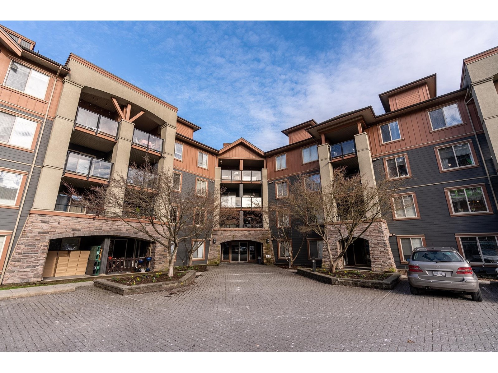 3116-240 Sherbrooke Street, New Westminster, BC, V3L 0A4
