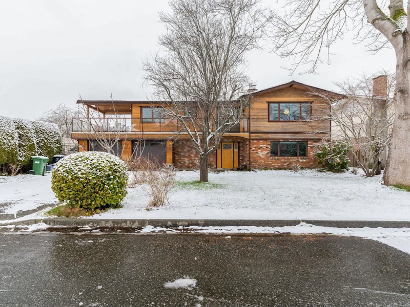 10811 Ashcroft Avenue, Richmond BC V7A 3C2