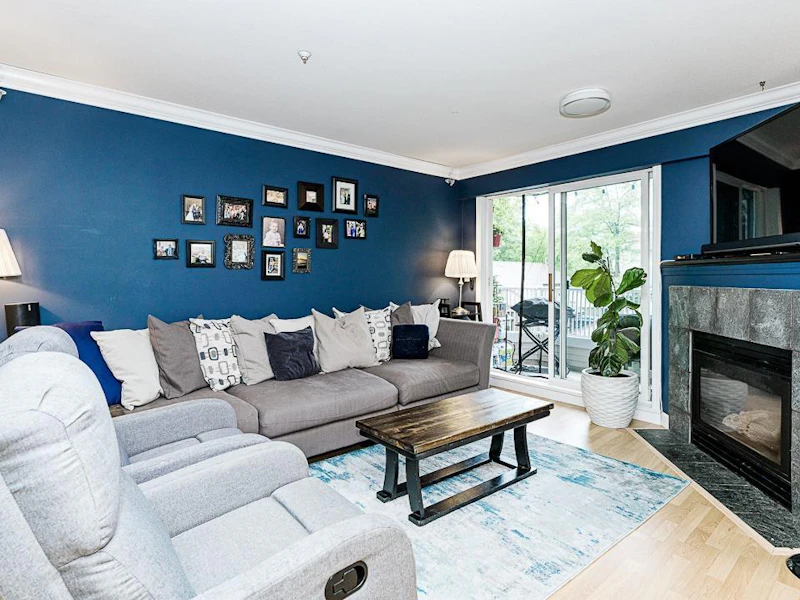 205 - 11960 Harris Road, Pitt Meadows BC V3Y 2R1