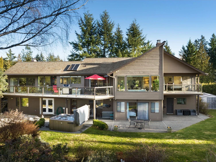 4711 Woodburn Court, West Vancouver, BC, V7S 3B3