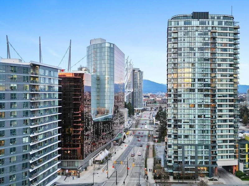 1705 - 33 Smithe Street, Vancouver BC V6B 0B5