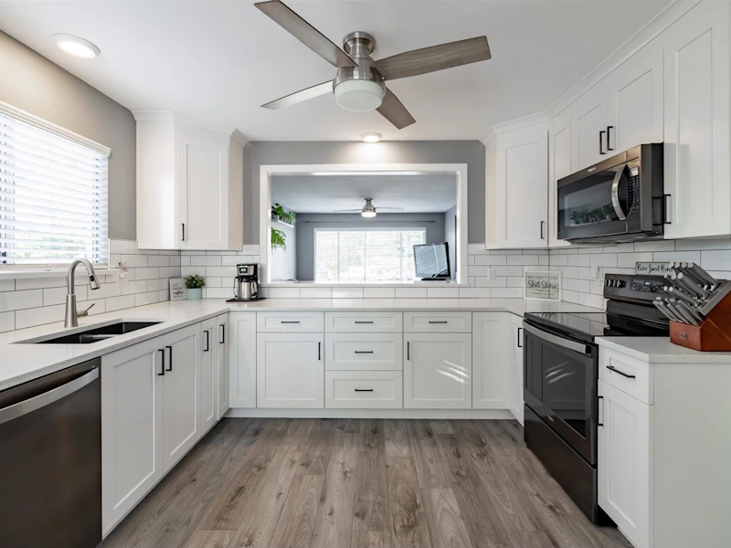 11812 232nd Street, Maple Ridge BC V2X 6S9