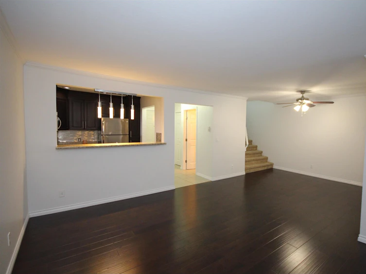 207-22720 119 Avenue, Maple Ridge, BC, V2X 2Z8