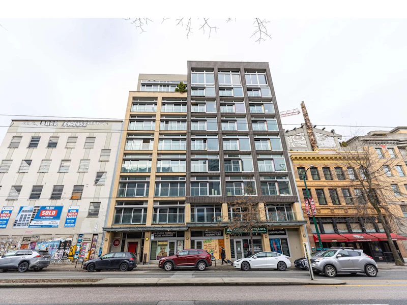 601 - 33 W Pender Street, Vancouver BC V6B 0E5