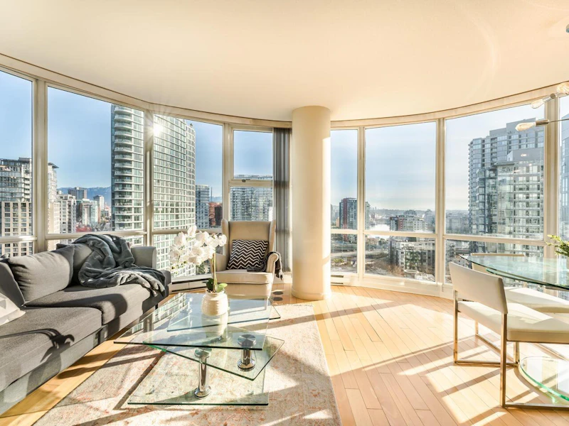 2106 - 193 Aquarius Mews, Vancouver BC V6Z 2Z2