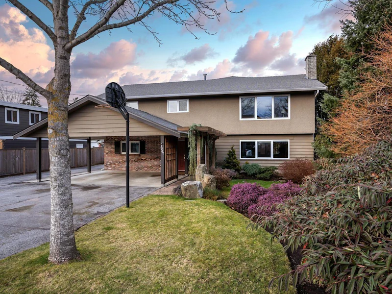 5527 52nd Avenue, Delta BC V4K 2C6