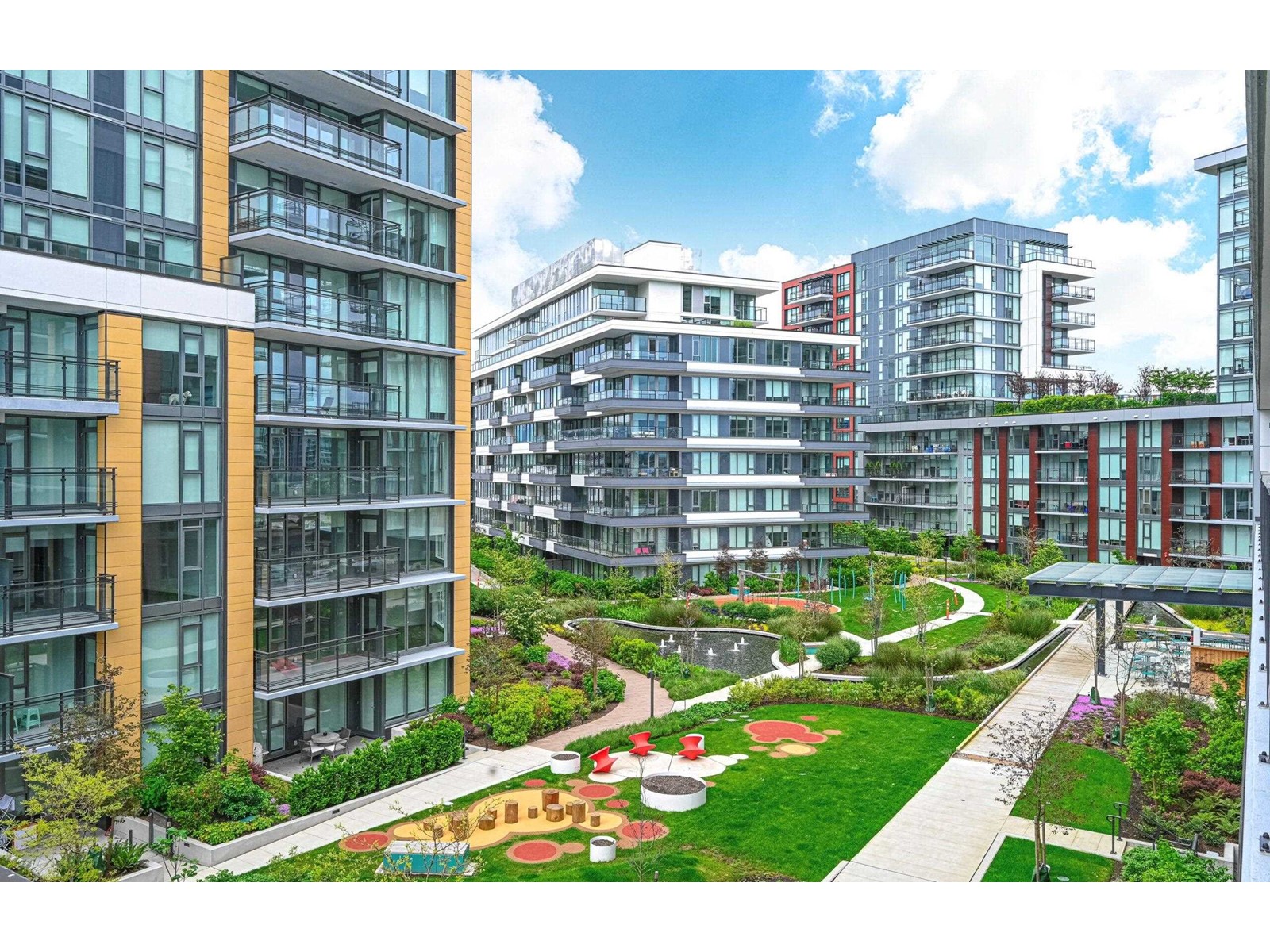 802-8155 Capstan Way, Richmond, BC, V6X 0V3