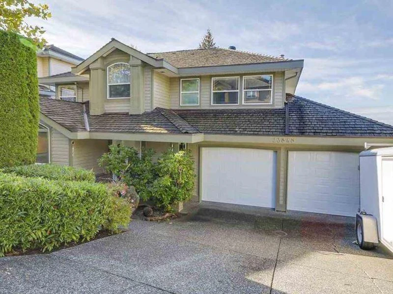 23848 Zeron Avenue, Maple Ridge BC V2W 1E3