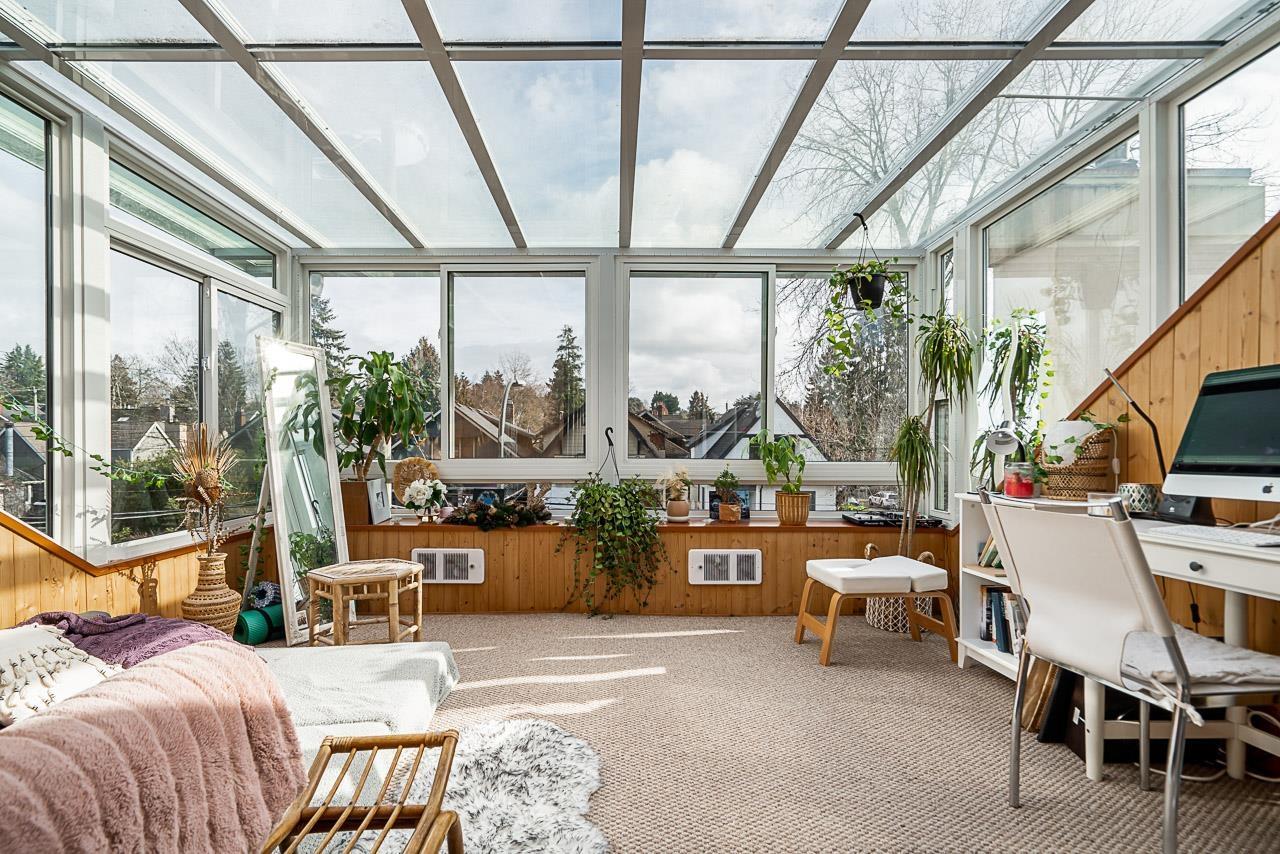 2805 West 3rd Avenue, Vancouver, BC, V6K 1M8