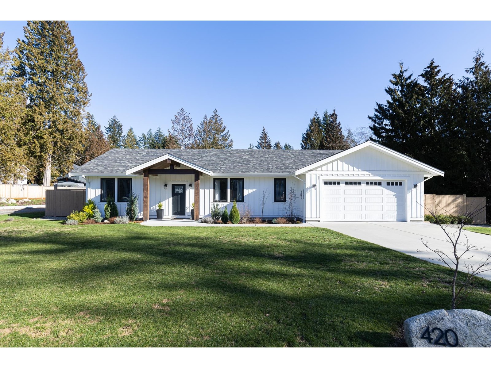 420 Solaz Place, Gibsons, BC, V0N 1V5