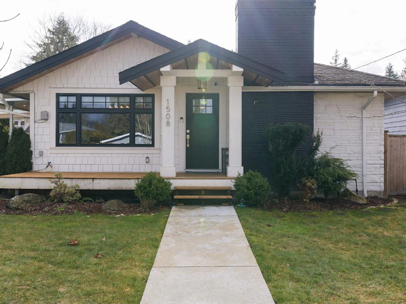 1508 Milford Avenue, Coquitlam BC V3J 2V8