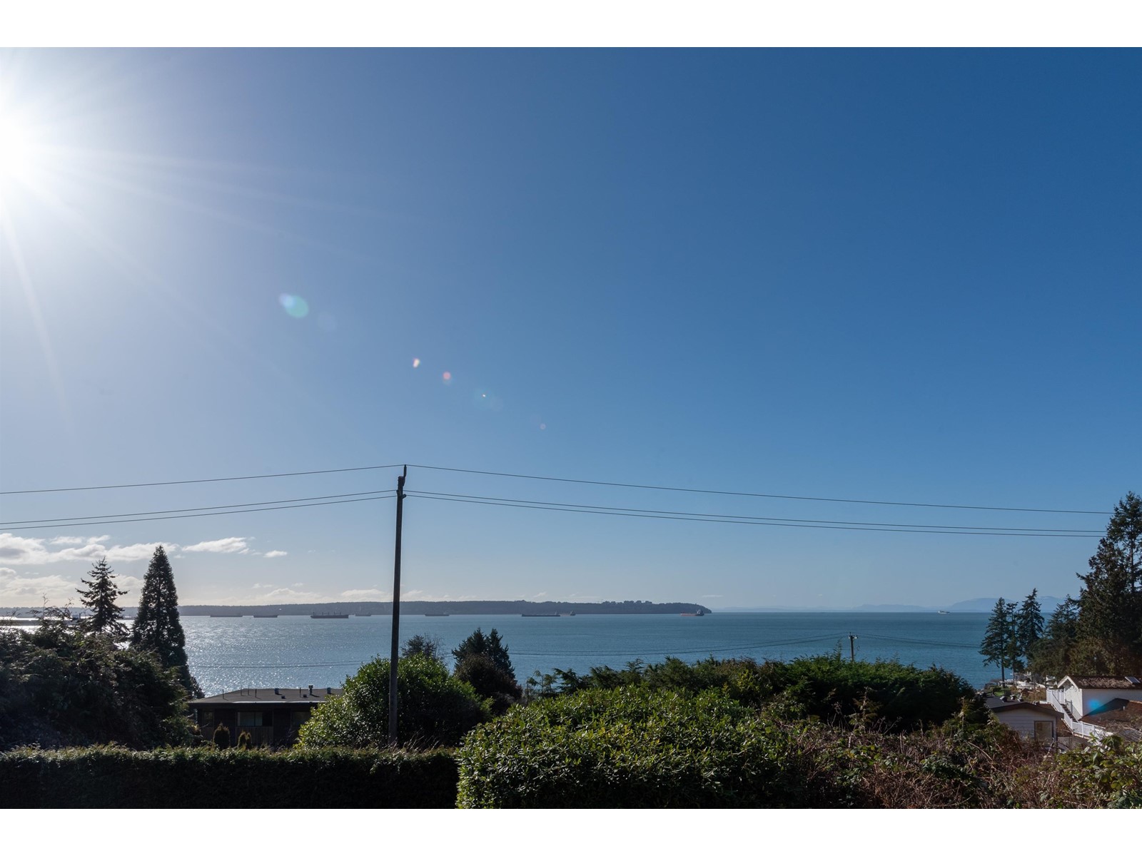3332 Mathers Avenue, West Vancouver, BC, V7V 2K5