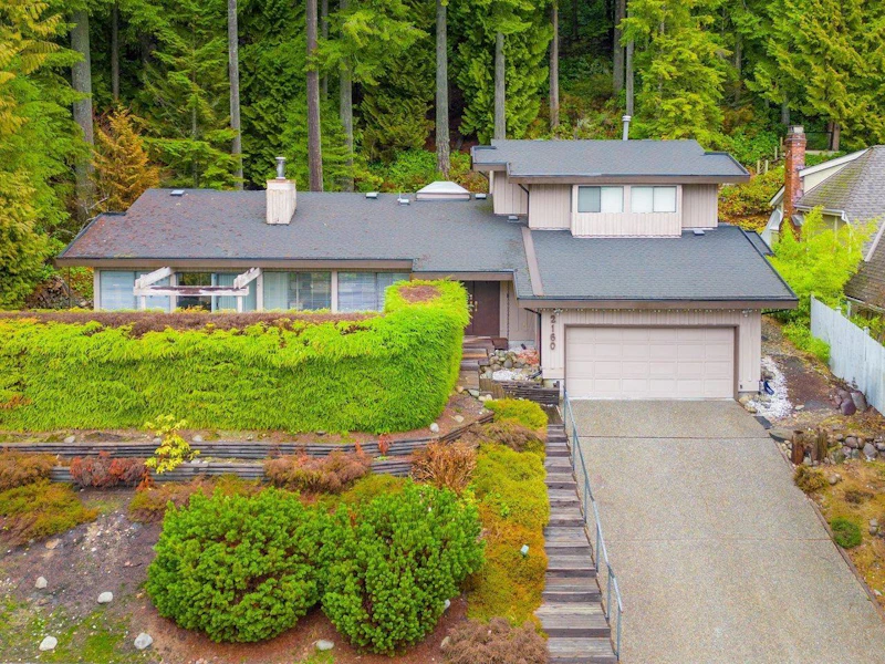 2160 Hill Drive, North Vancouver BC V7H 2N6