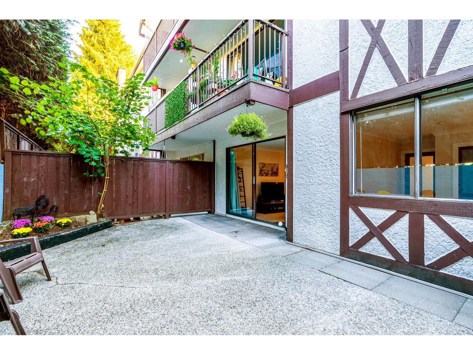 107-310 East 3rd Street, North Vancouver, BC, V7L 1E9
